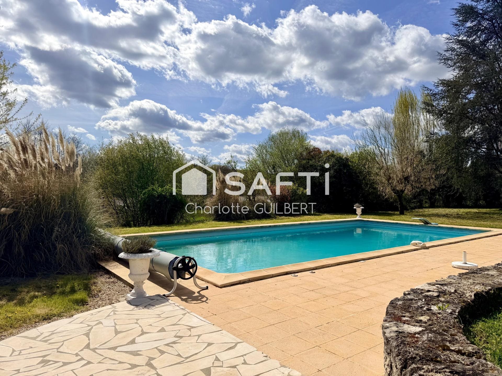 Maison à vendre, 345m², Beauziac