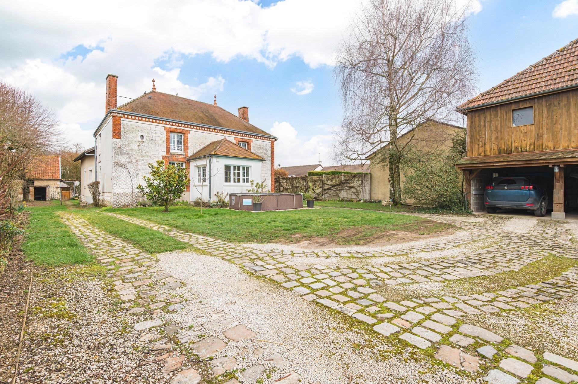 Maison à vendre, 198m², Matougues