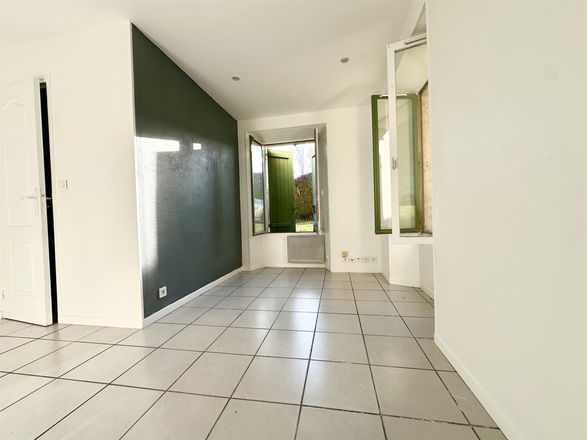 Appartement à louer, 21m², Fontaine-le-Port