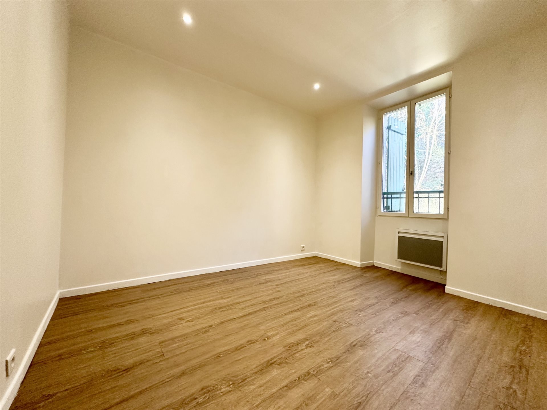 Appartement à louer, 19m², Fontaine-le-Port