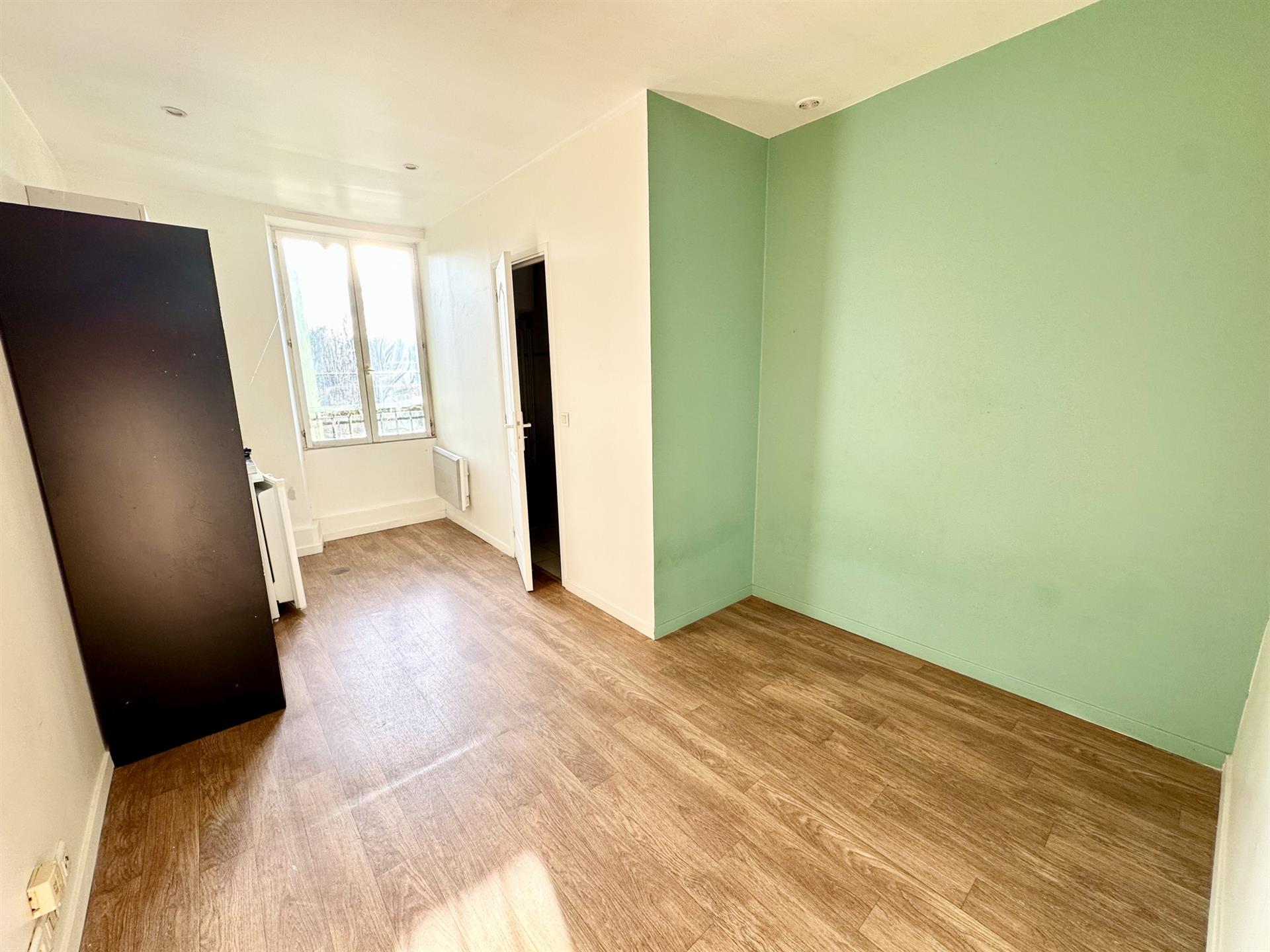 Appartement à louer, 13m², Fontaine-le-Port
