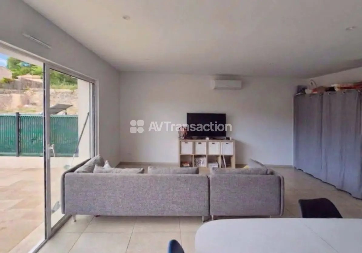 Maison à vendre, 81m², Lorgues