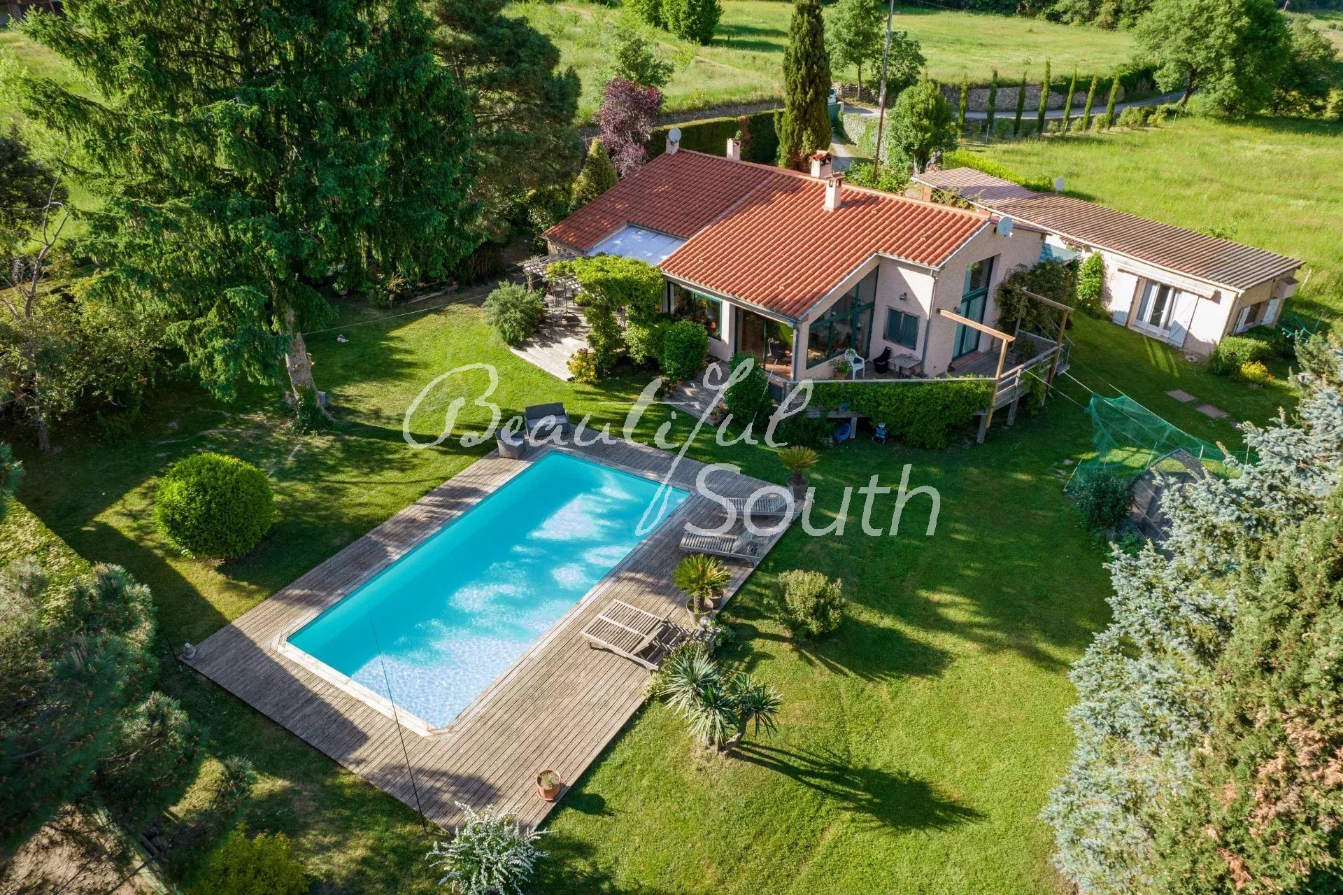 Maison à vendre, 147m², Estoher