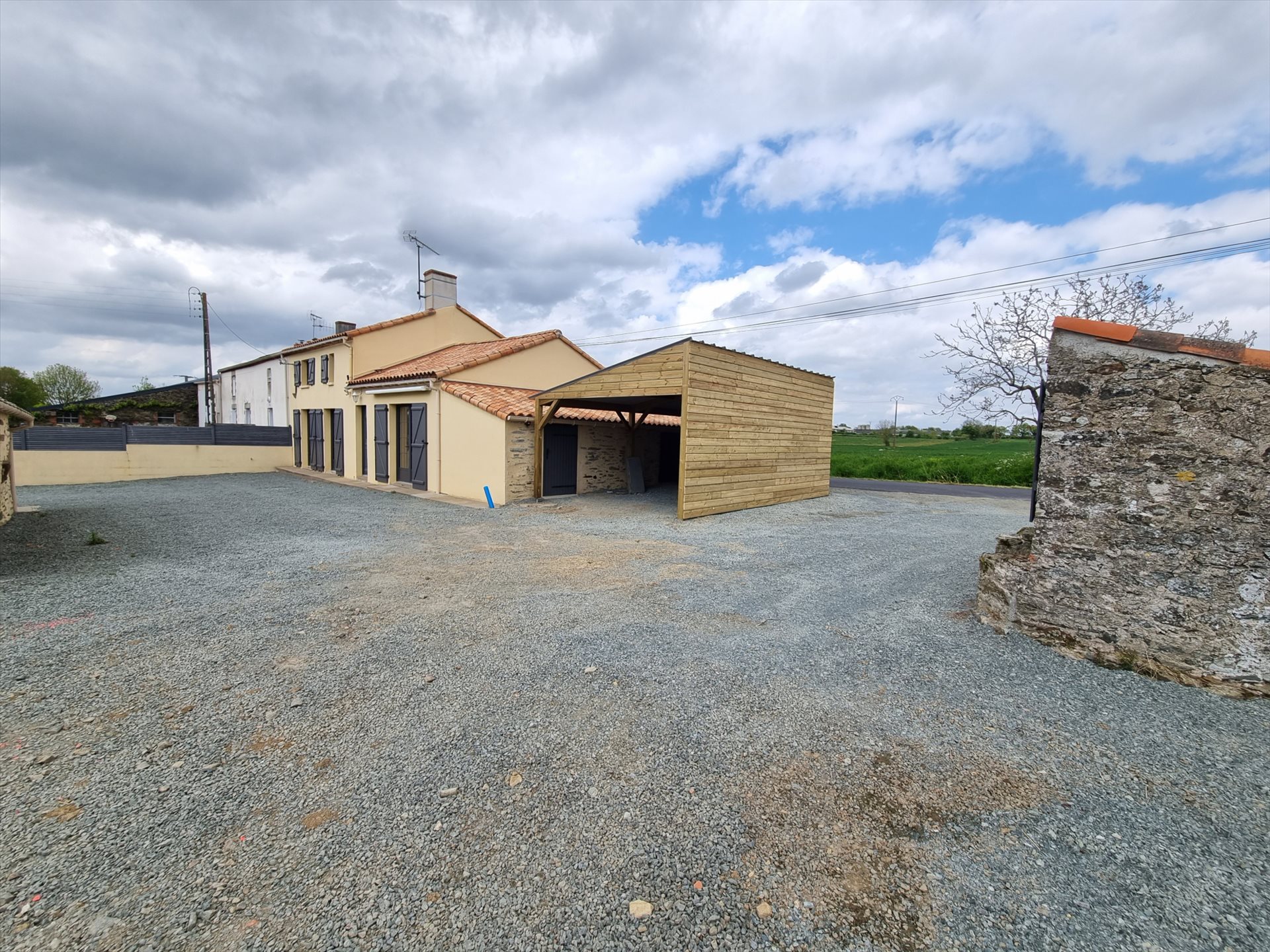 Maison à louer, 83m², Vendrennes