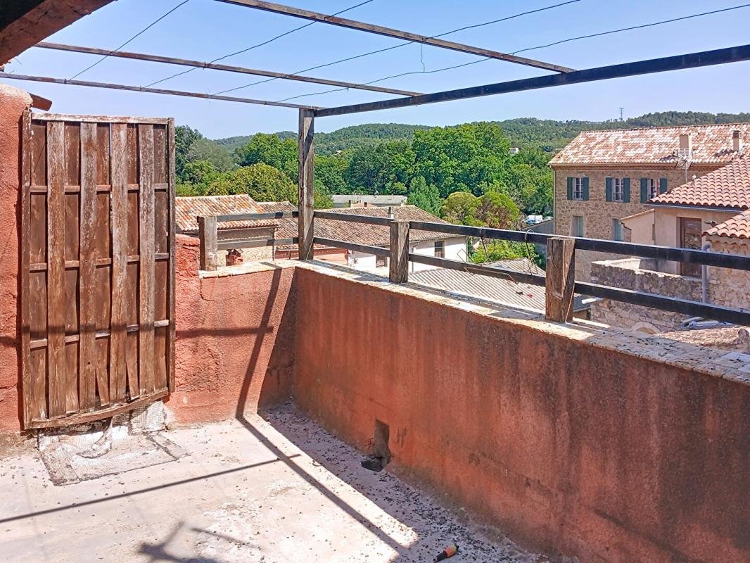 Appartement à louer, 91m², Le Val