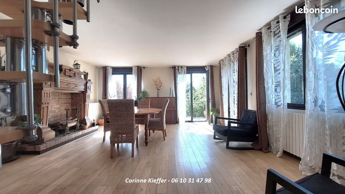 Maison à vendre, 196m², Frépillon