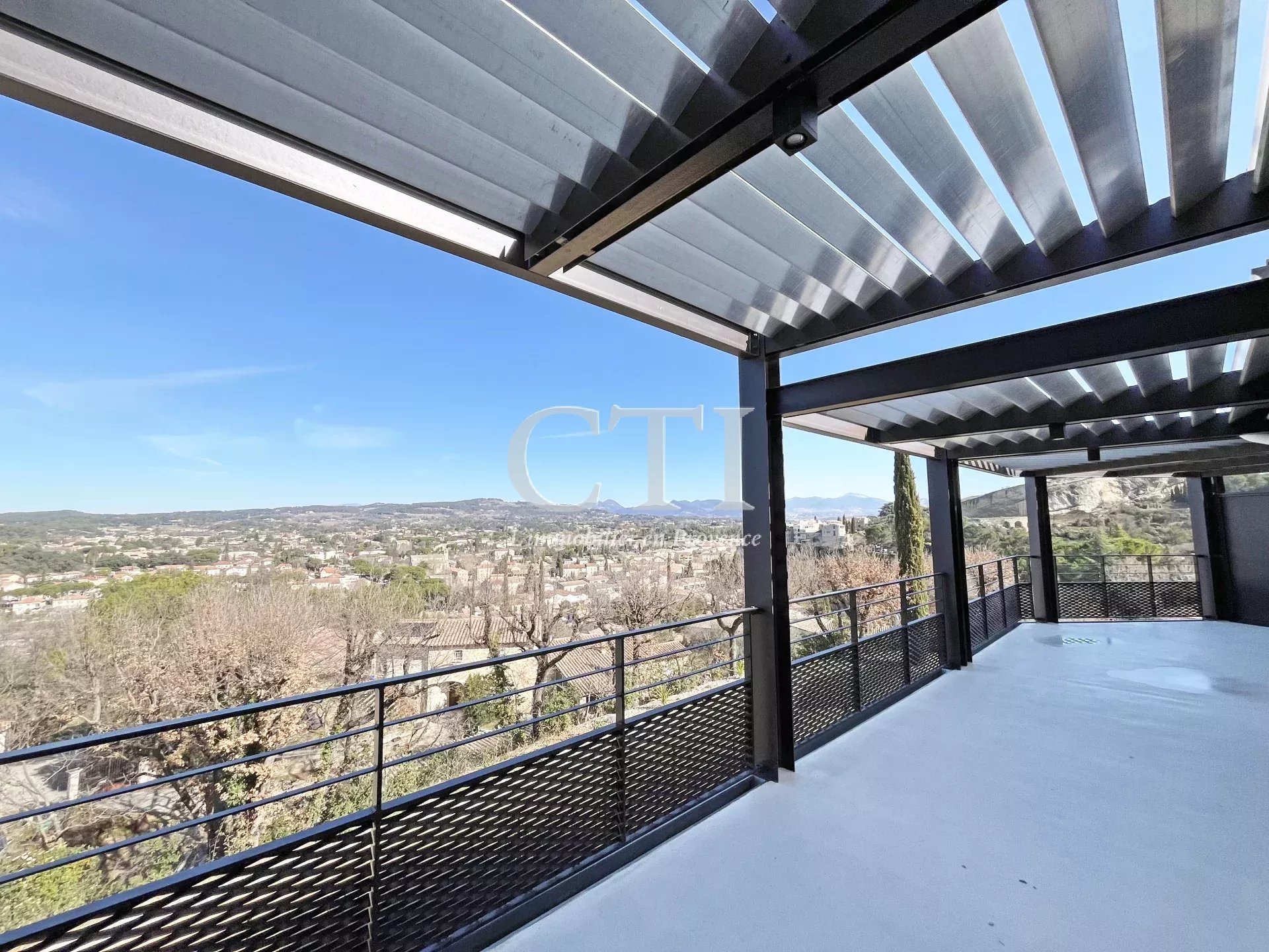 Appartement à vendre, 62m², Vaison-la-Romaine