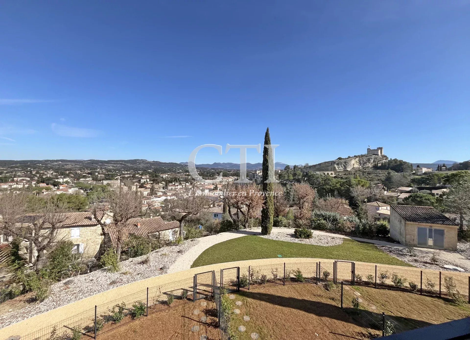 Appartement à vendre, 62m², Vaison-la-Romaine