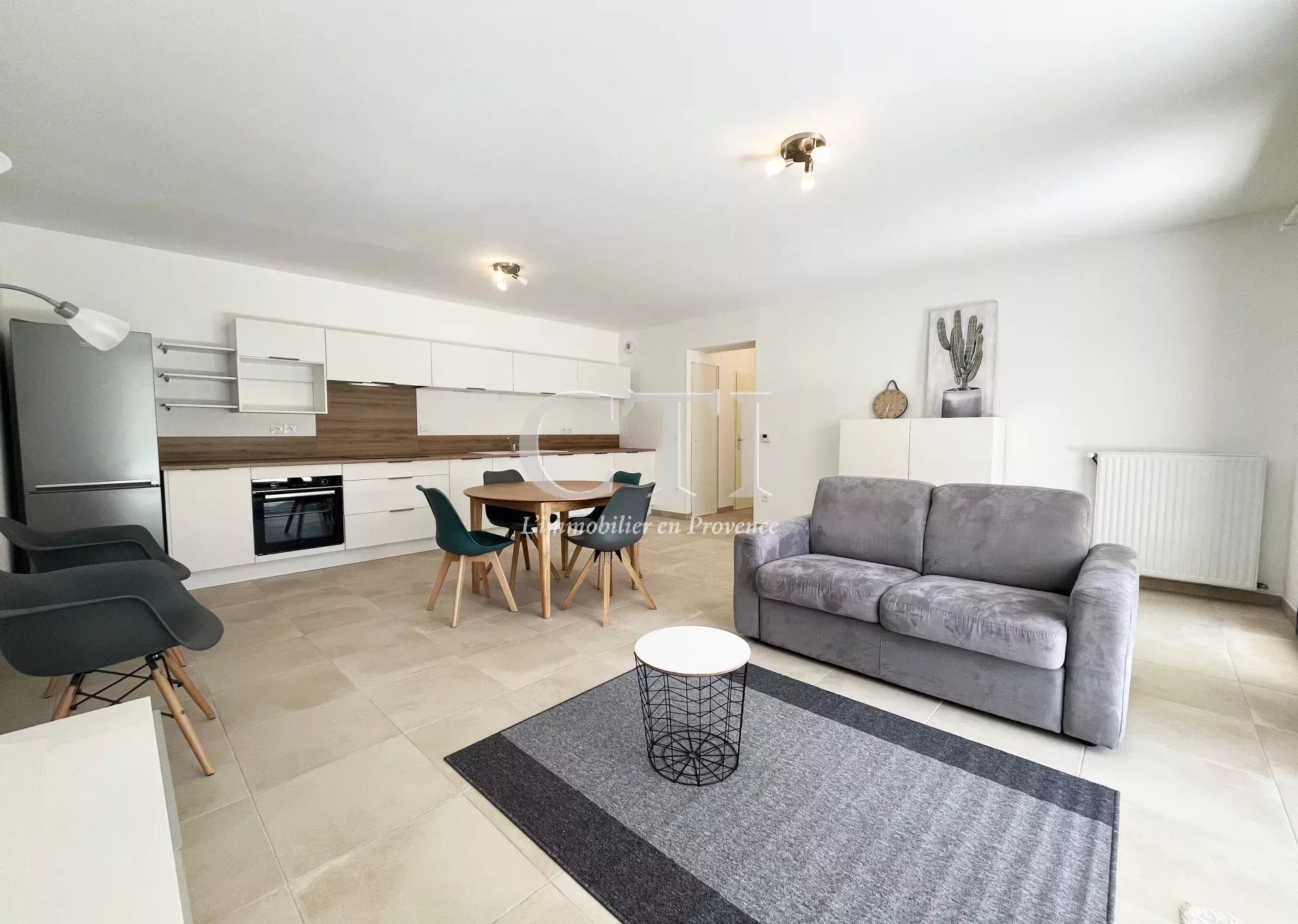 Appartement à vendre, 71m², Vaison-la-Romaine