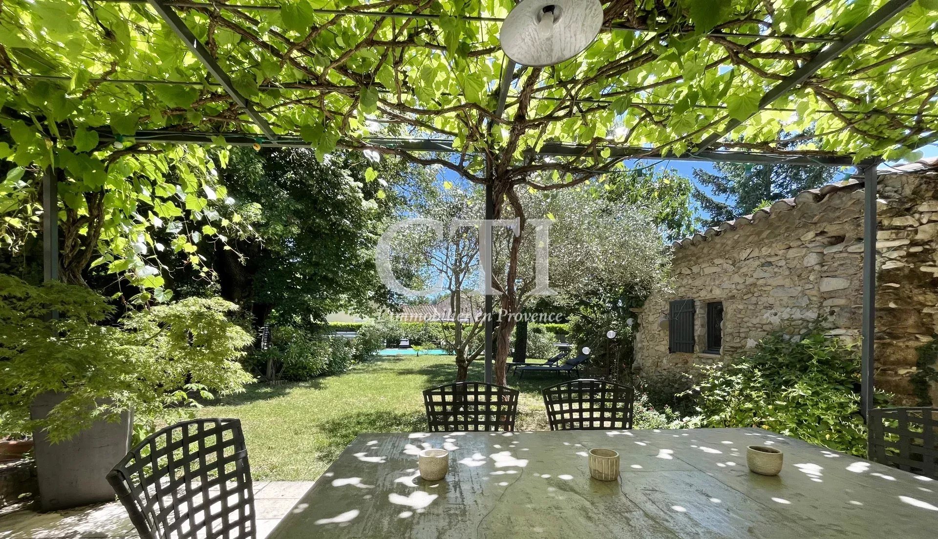 Maison à vendre, 207m², Vaison-la-Romaine