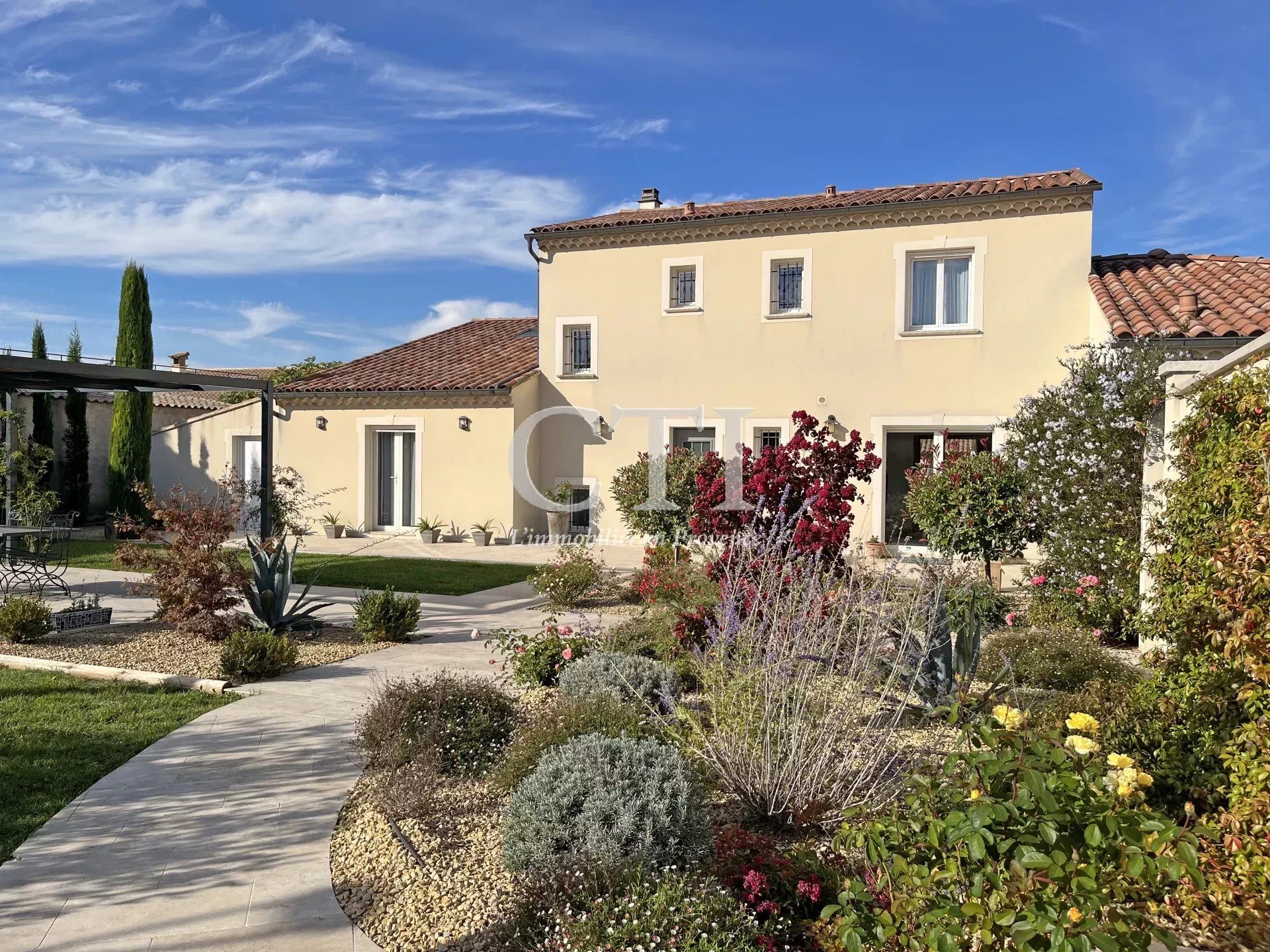 Maison à vendre, 344m², Vaison-la-Romaine