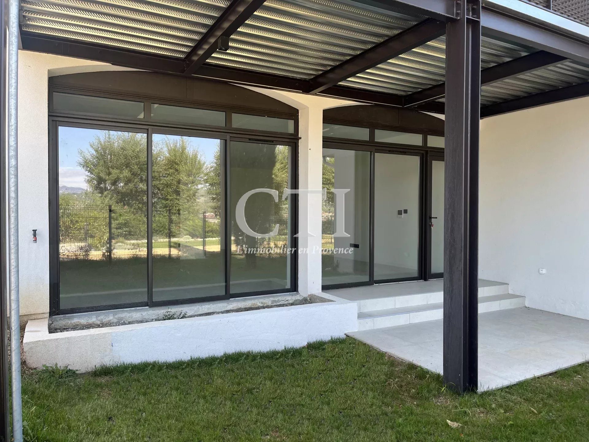 Appartement à vendre, 92m², Vaison-la-Romaine