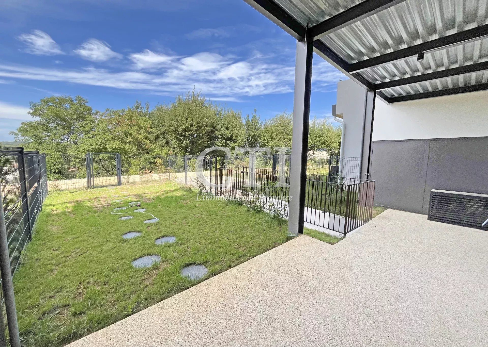 Appartement à vendre, 70m², Vaison-la-Romaine