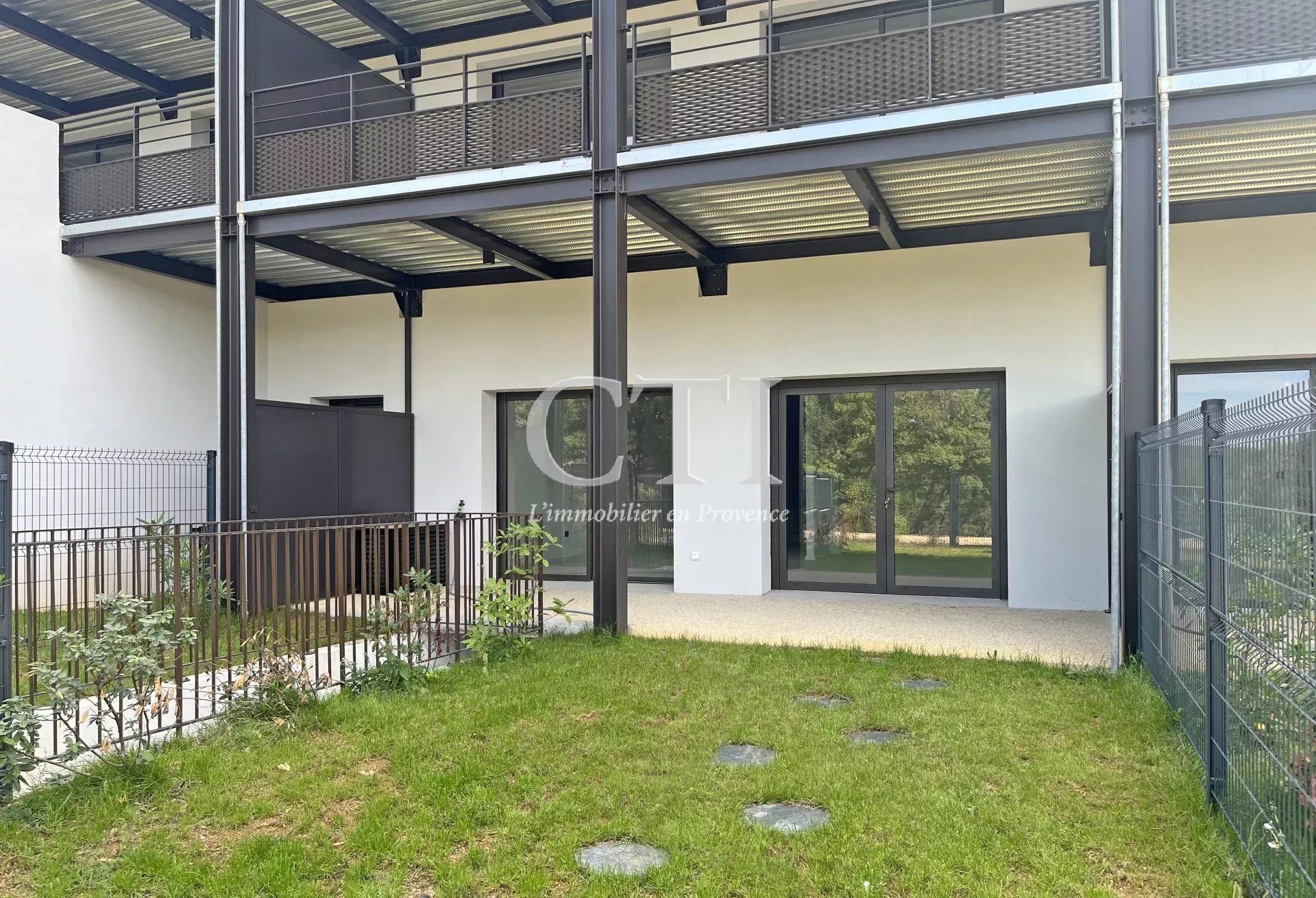 Appartement à vendre, 70m², Vaison-la-Romaine