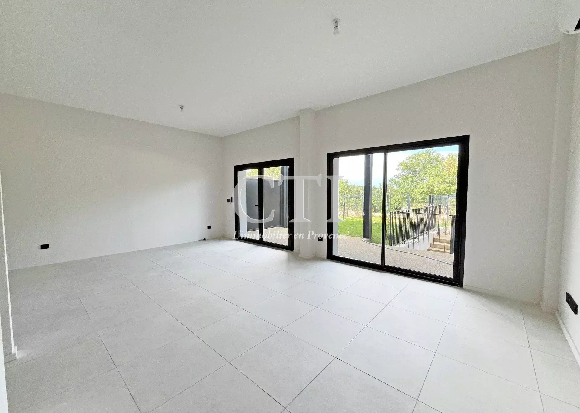 Appartement à vendre, 70m², Vaison-la-Romaine