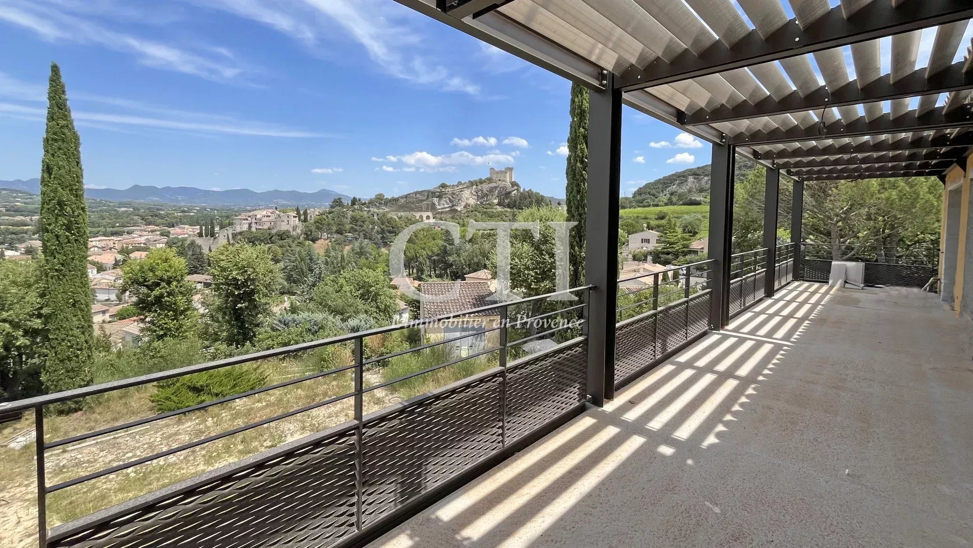Appartement à vendre, 59m², Vaison-la-Romaine
