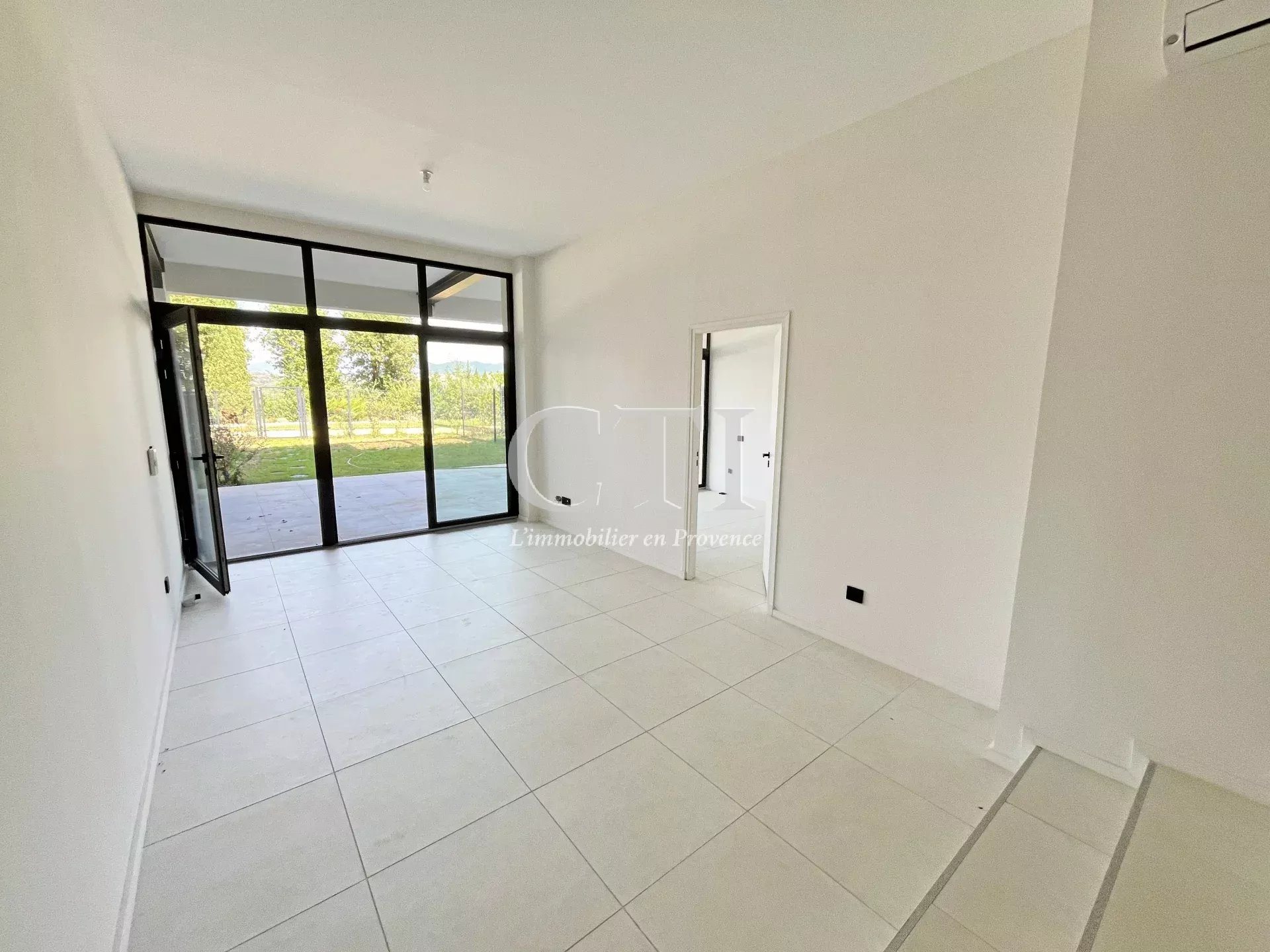 Appartement à vendre, 70m², Vaison-la-Romaine