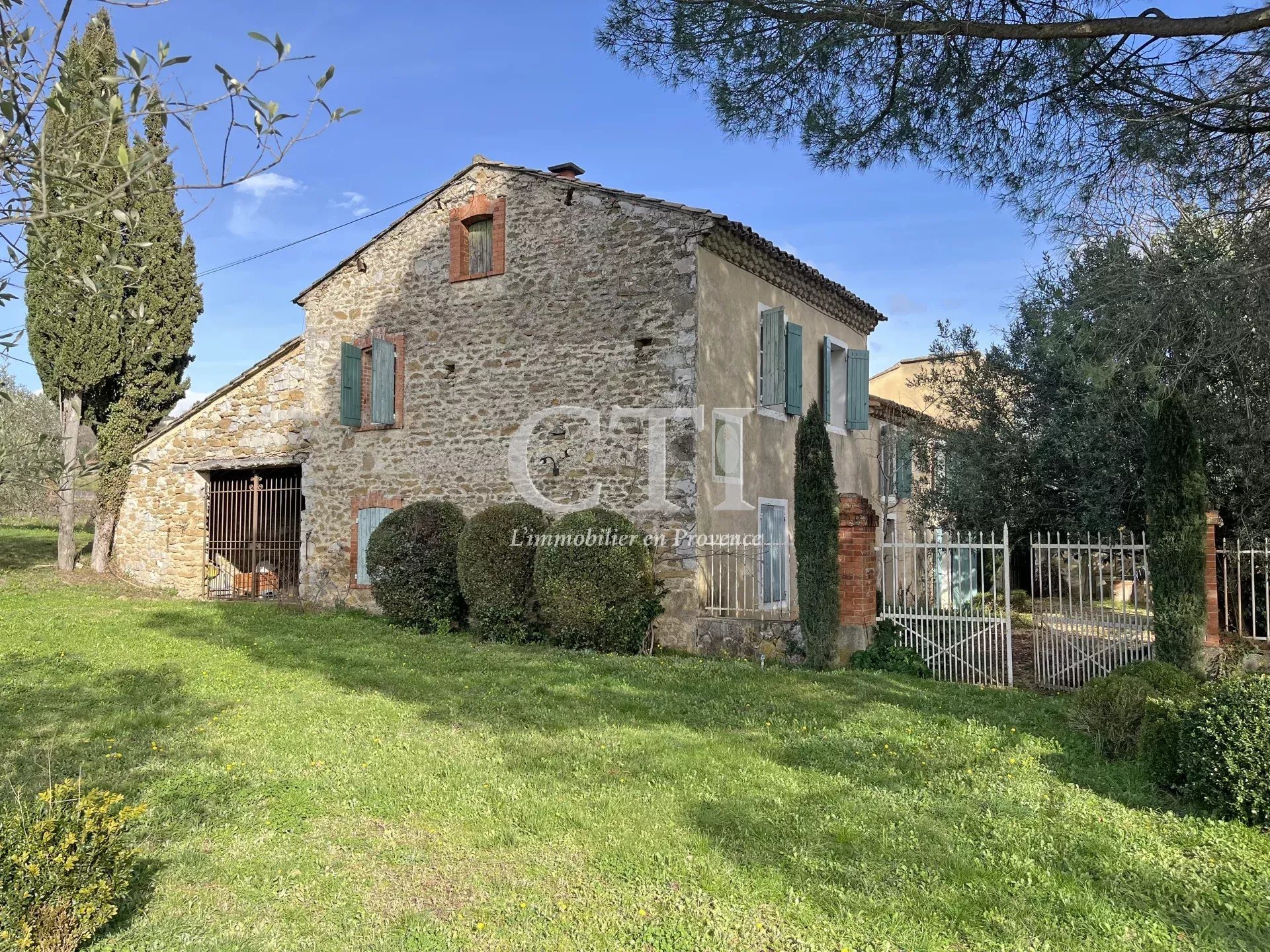 Maison à vendre, 240m², Vaison-la-Romaine