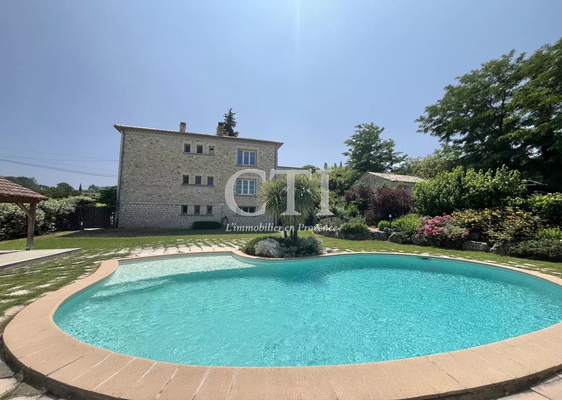 Maison à vendre, 190m², Vaison-la-Romaine