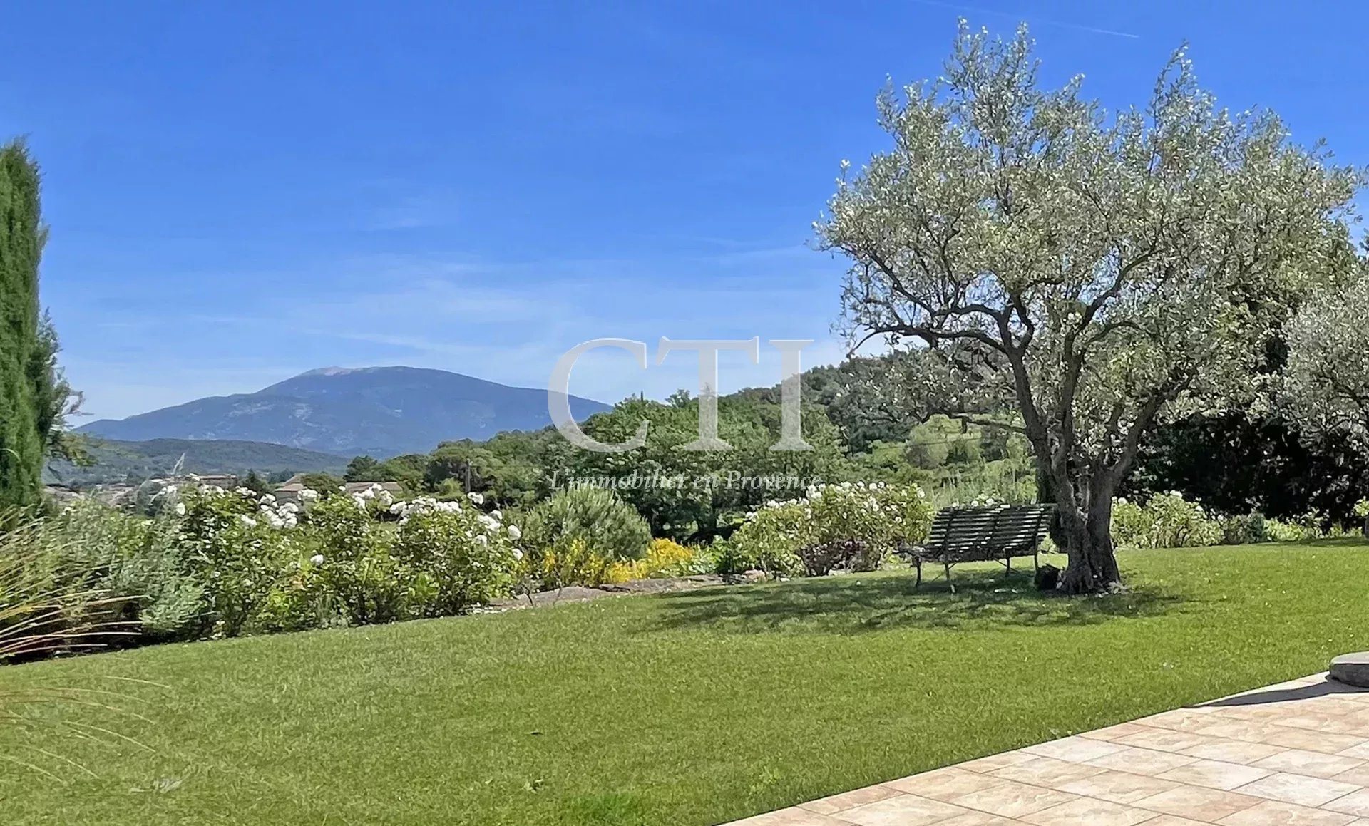 Maison à vendre, 234m², Vaison-la-Romaine
