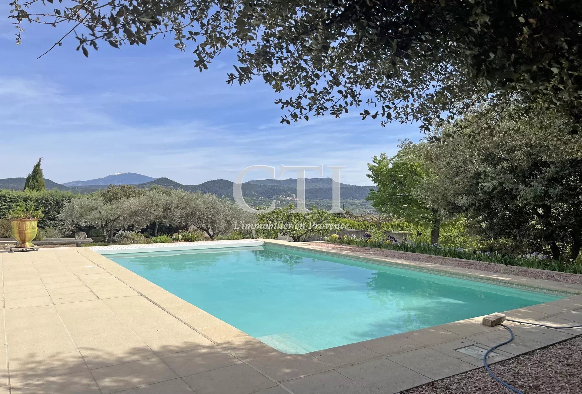 Maison à vendre, 190m², Vaison-la-Romaine