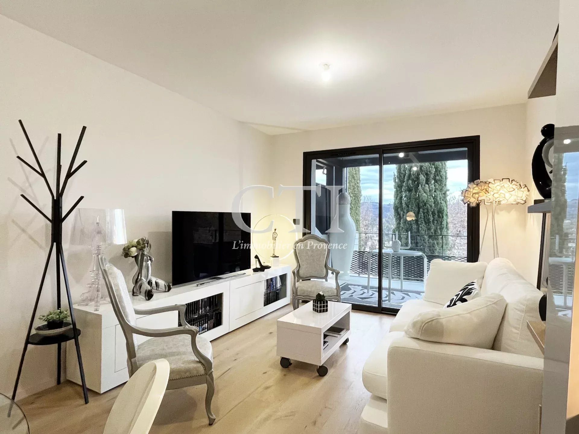 Appartement à vendre, 49m², Vaison-la-Romaine