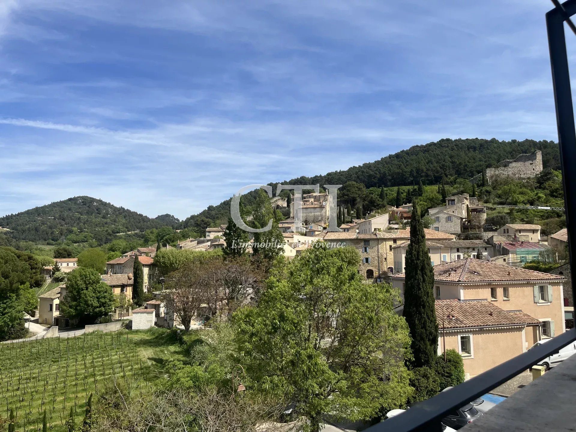 Maison à vendre, 125m², Gigondas