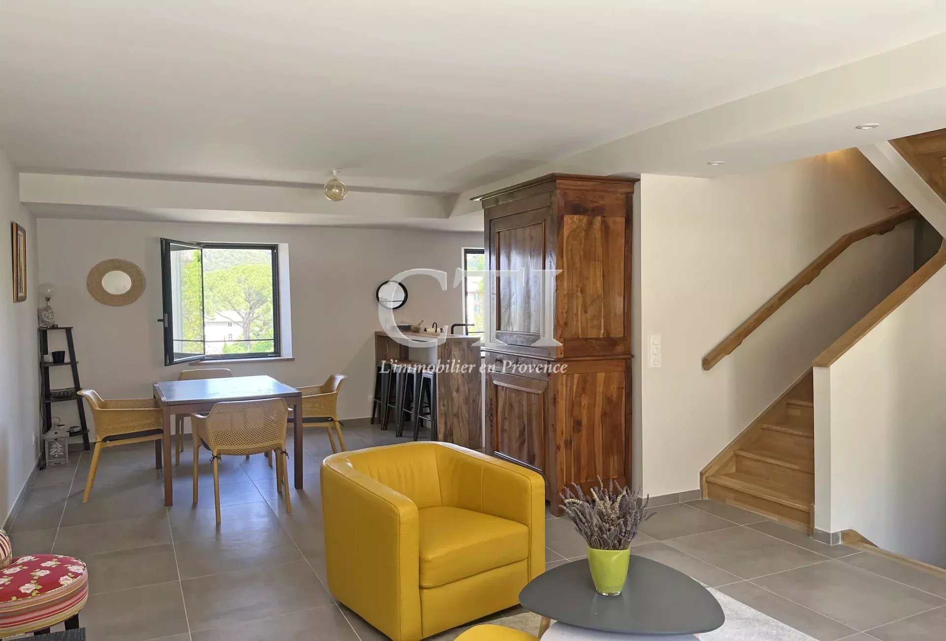 Maison à vendre, 125m², Gigondas