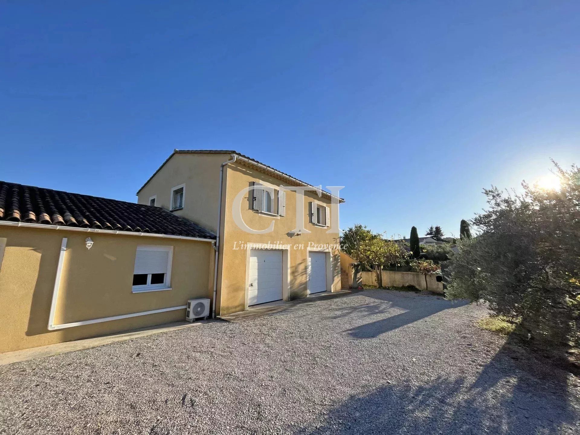 Maison à vendre, 155m², Mirabel-aux-Baronnies