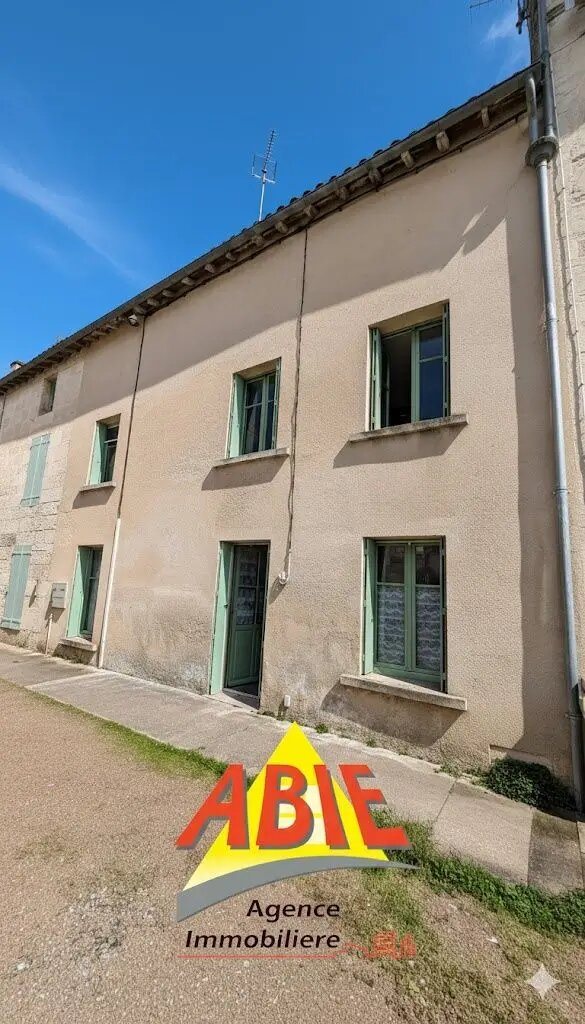 Maison à vendre, 99m², Magné