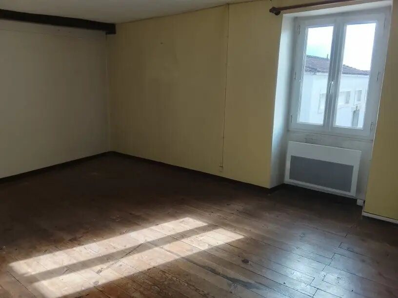 Maison à vendre, 129m², Mervent