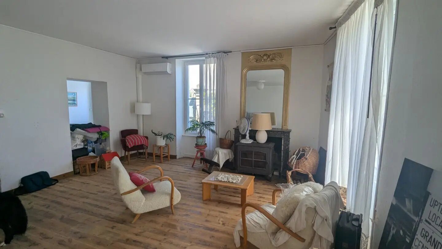 Maison à vendre, 130m², Saint-Hilaire-la-Palud
