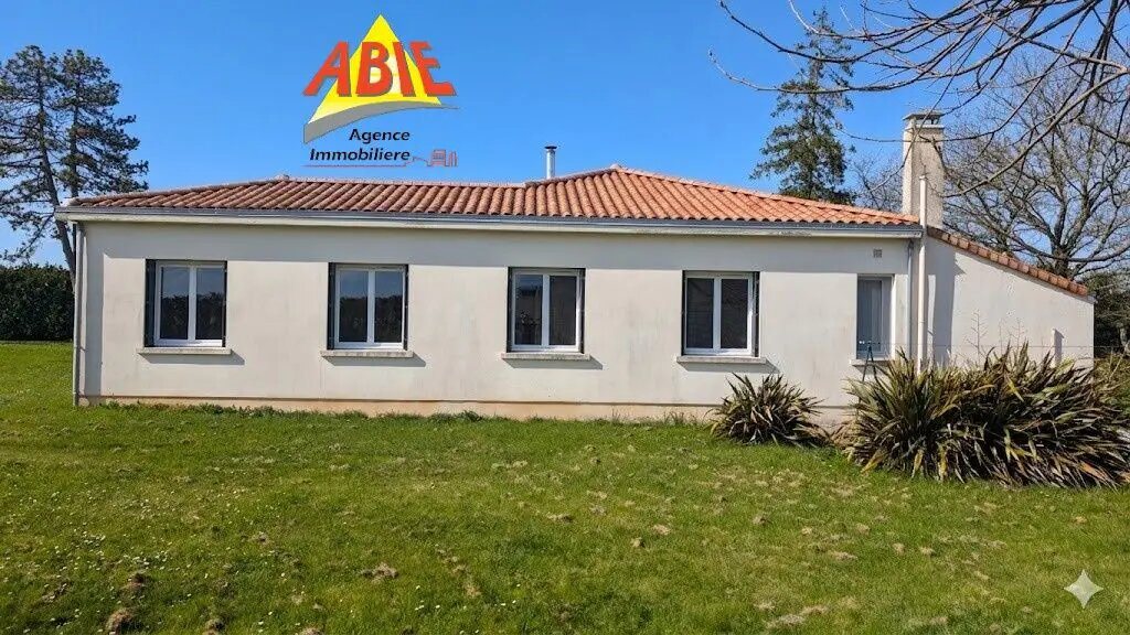 Maison à vendre, 106m², Maillé