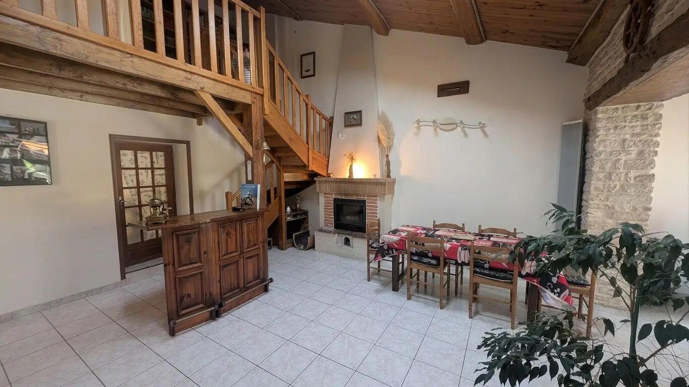 Maison à vendre, 130m², Saint-Hilaire-la-Palud