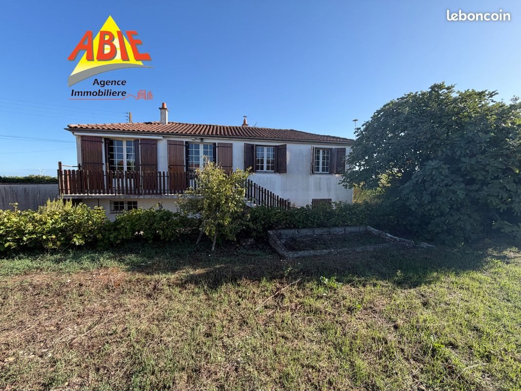 Maison à vendre, 94m², Benet