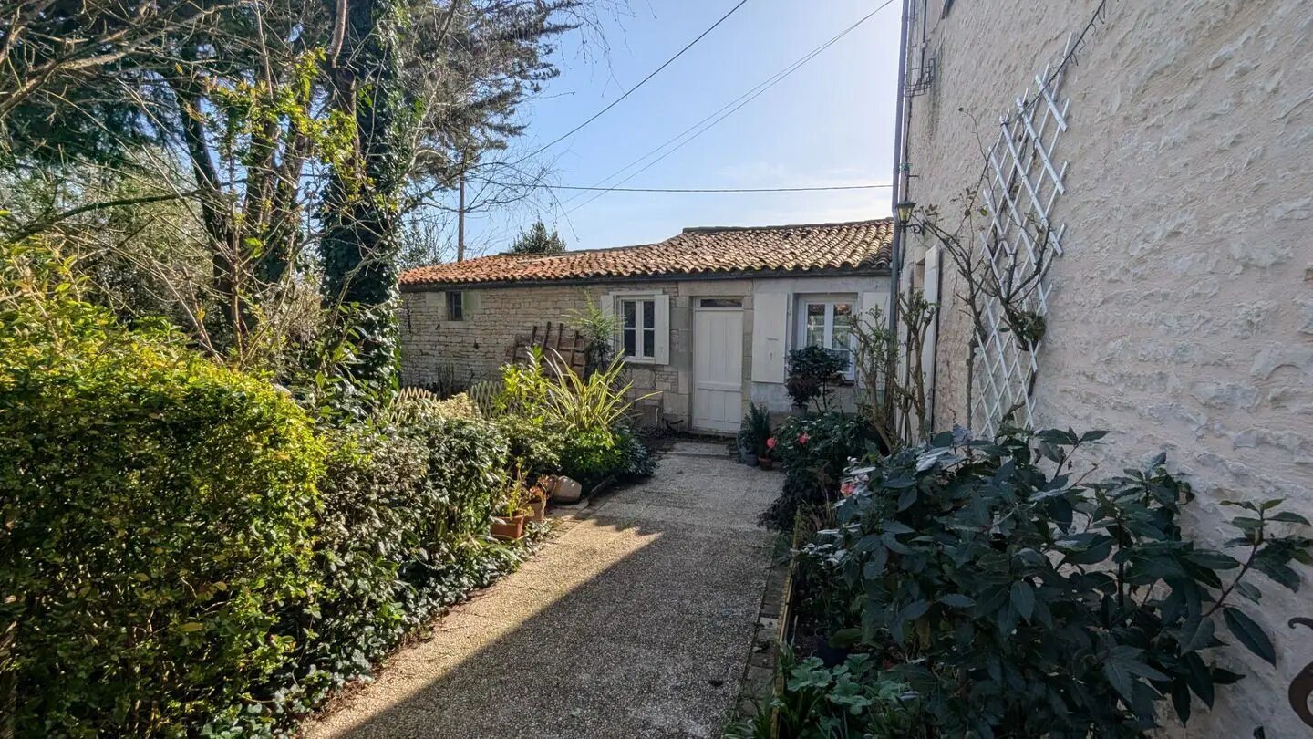 Maison à vendre, 321m², Saint-Georges-de-Rex