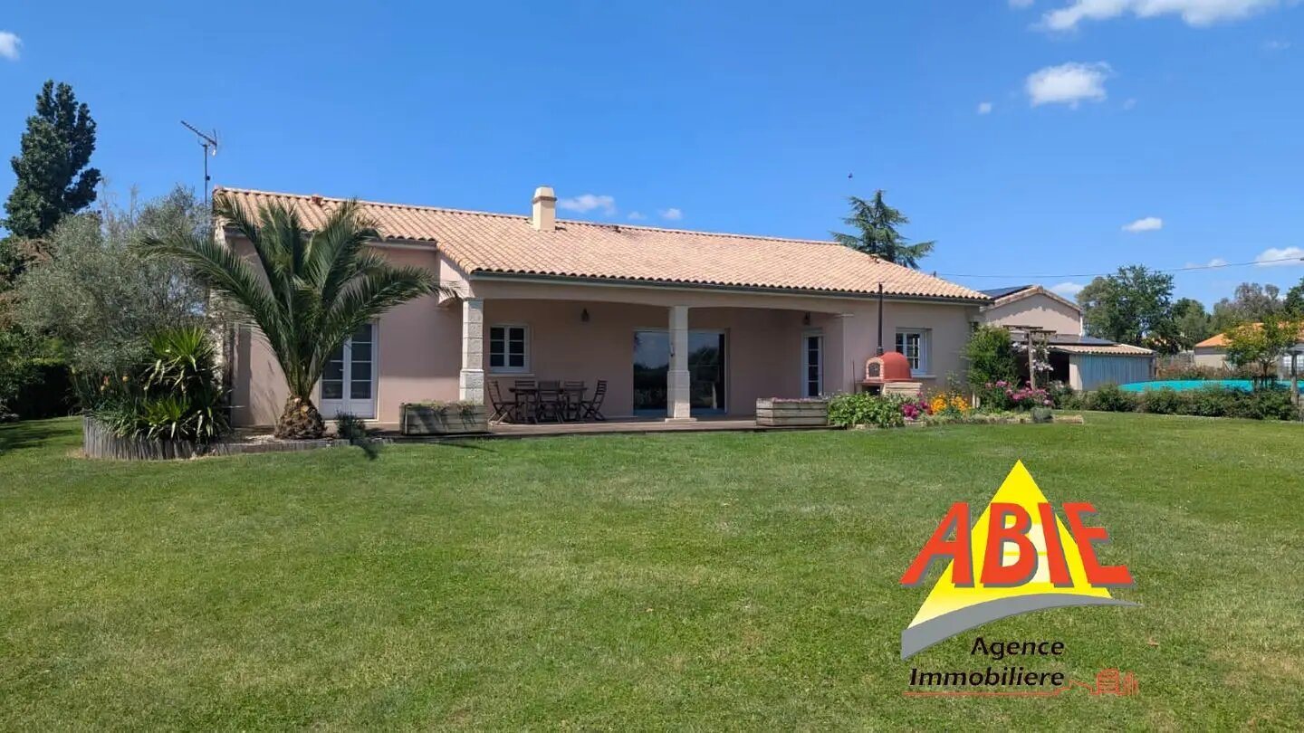 Maison à vendre, 134m², Faye-sur-Ardin