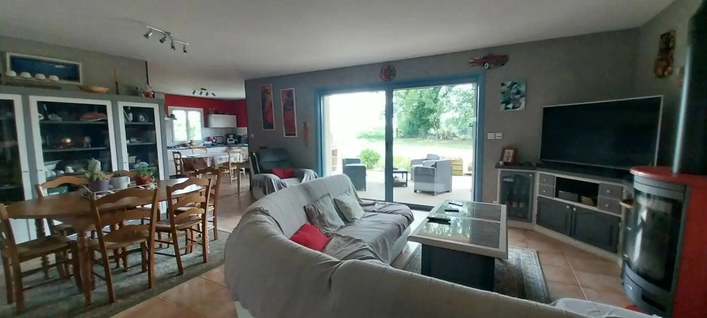 Maison à vendre, 134m², Faye-sur-Ardin