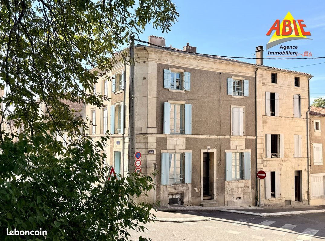 Maison à vendre, 94m², Fontenay-le-Comte