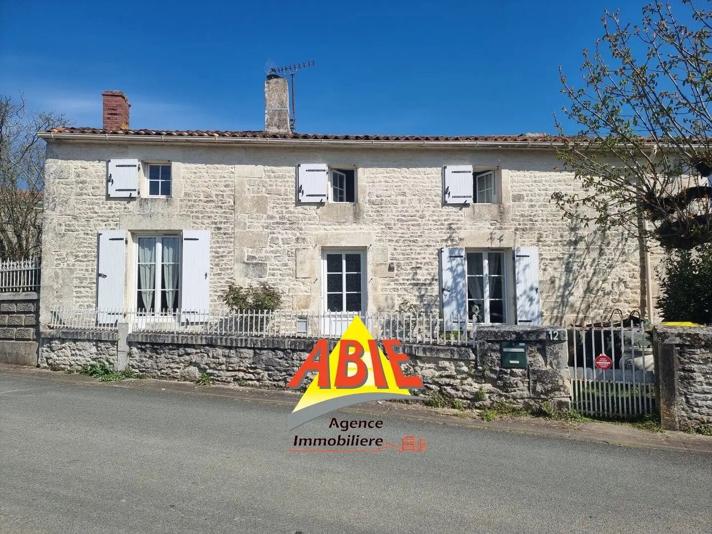 Maison à vendre, 119m², Benet