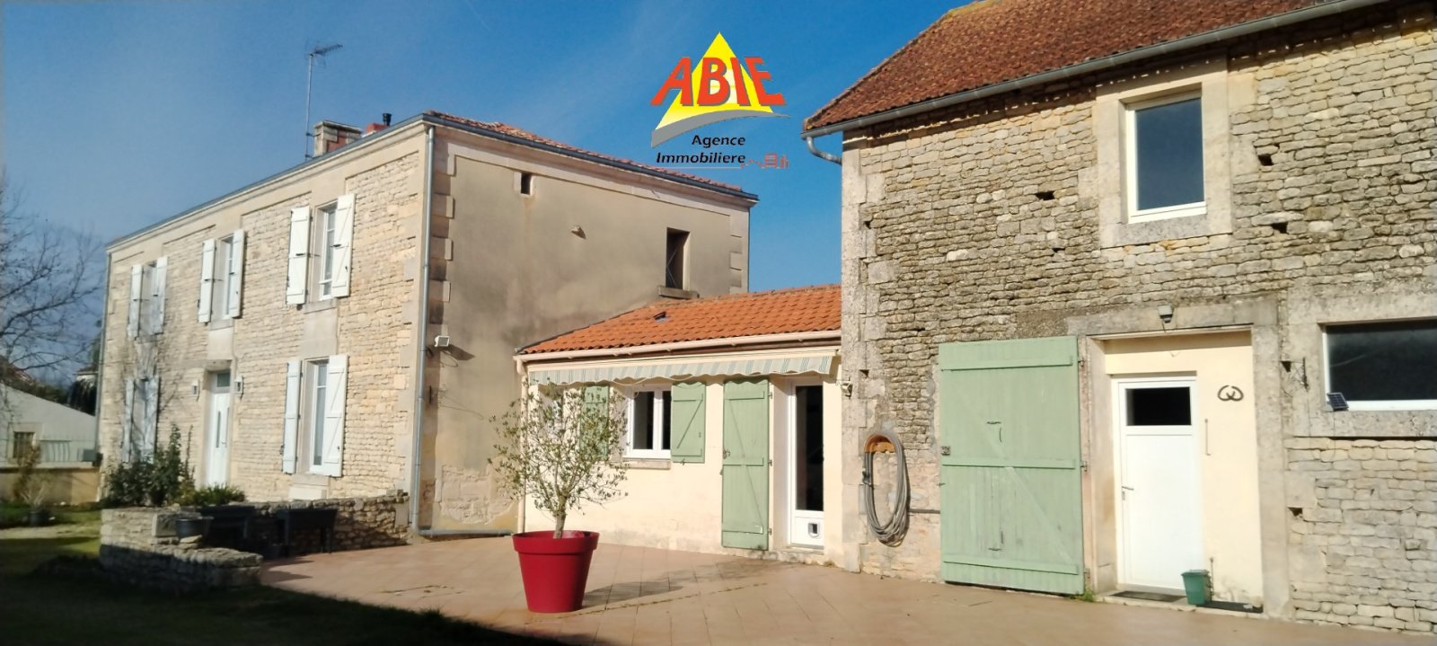 Maison à vendre, 180m², Saint-Pierre-le-Vieux