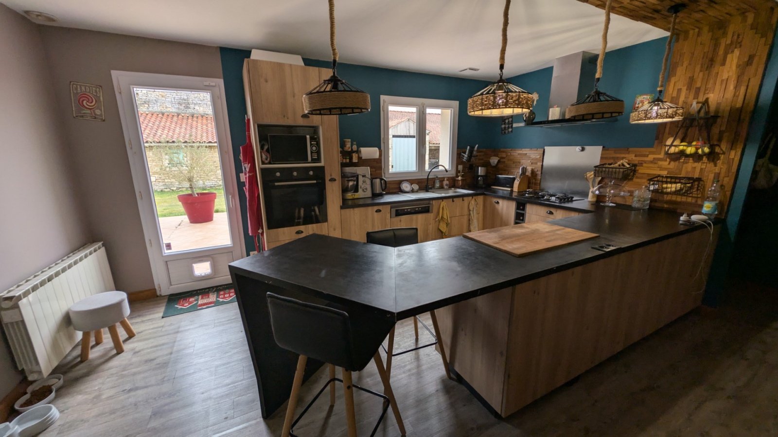 Maison à vendre, 180m², Saint-Pierre-le-Vieux