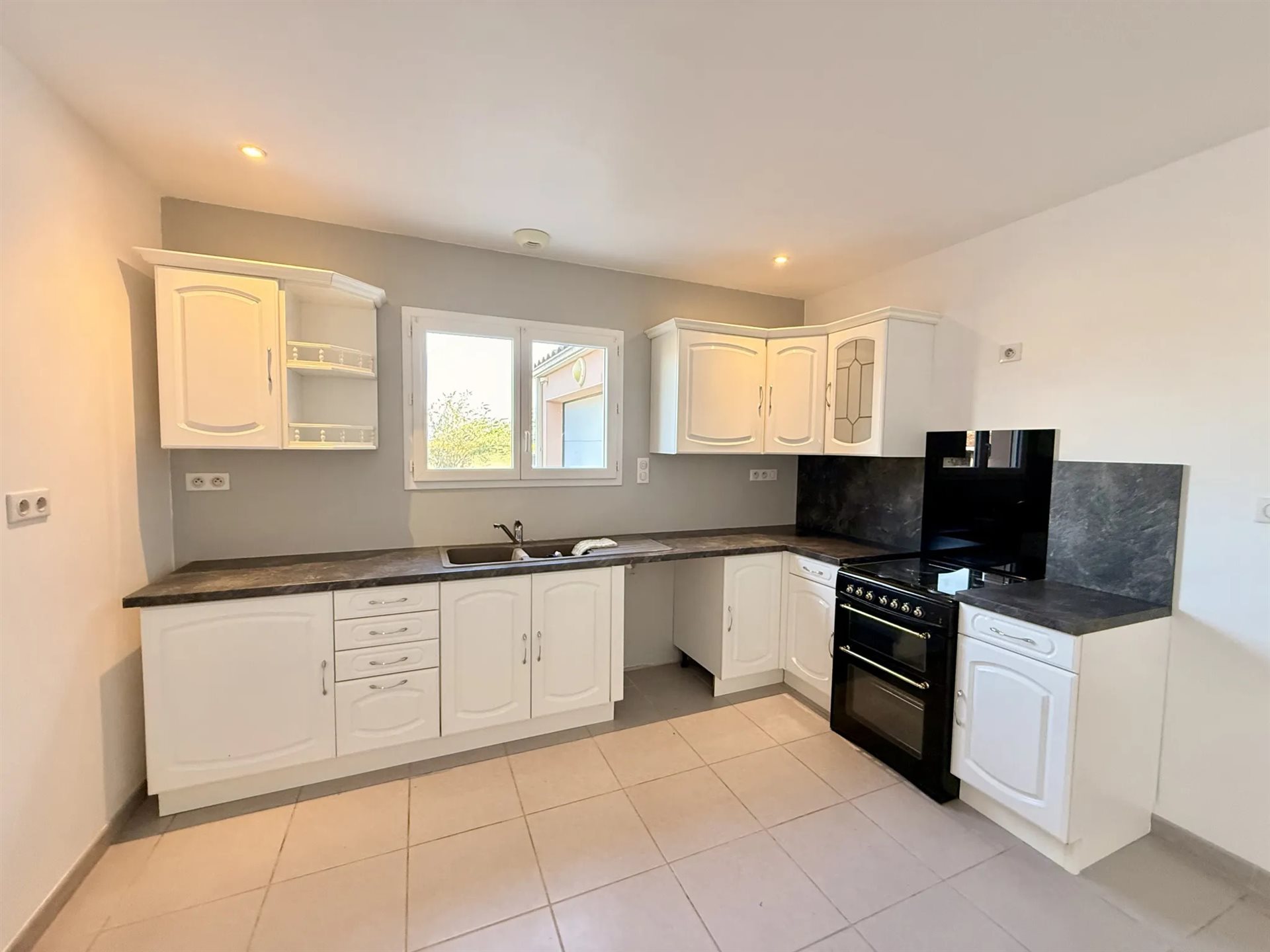 Maison à vendre, 91m², Fontenay-le-Comte