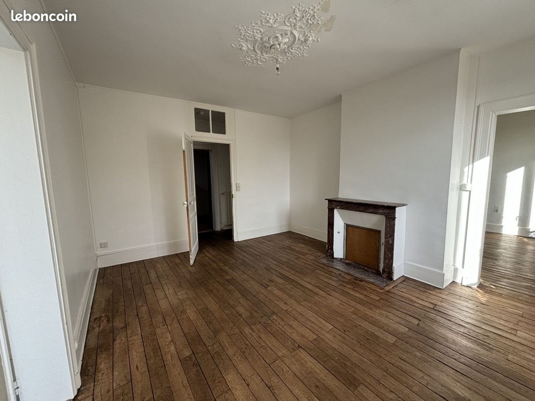 Appartement à louer, 182m², Limoges