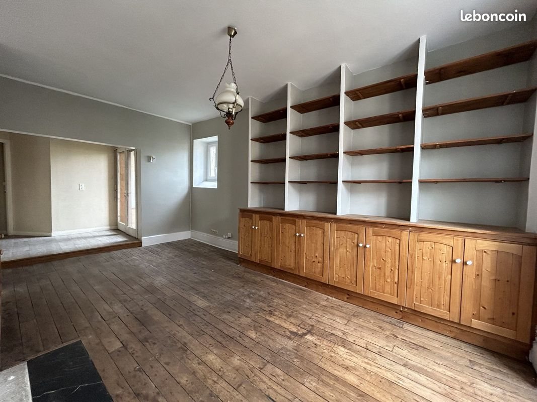 Appartement à louer, 182m², Limoges