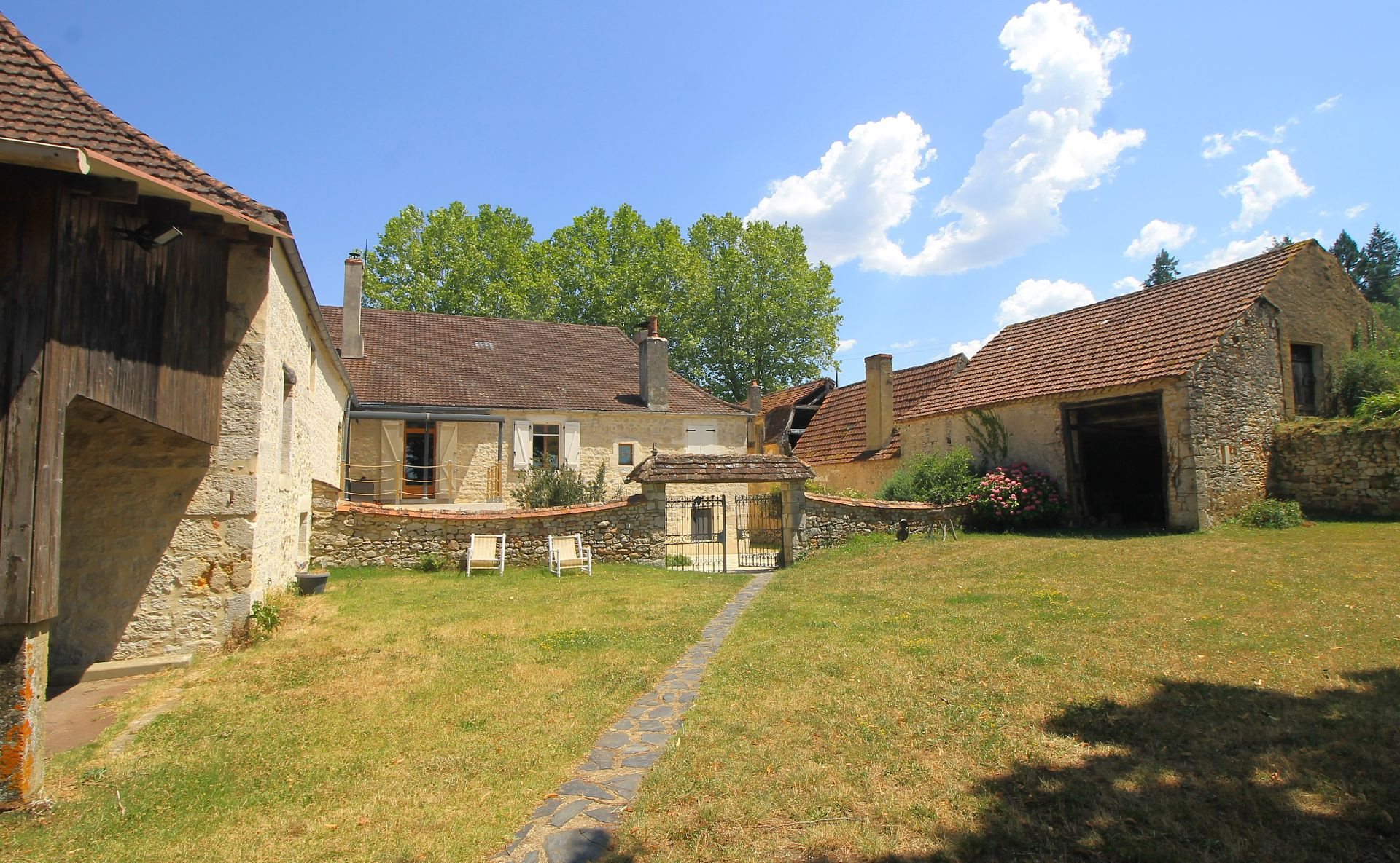 Maison à vendre, 338m², Gourdon