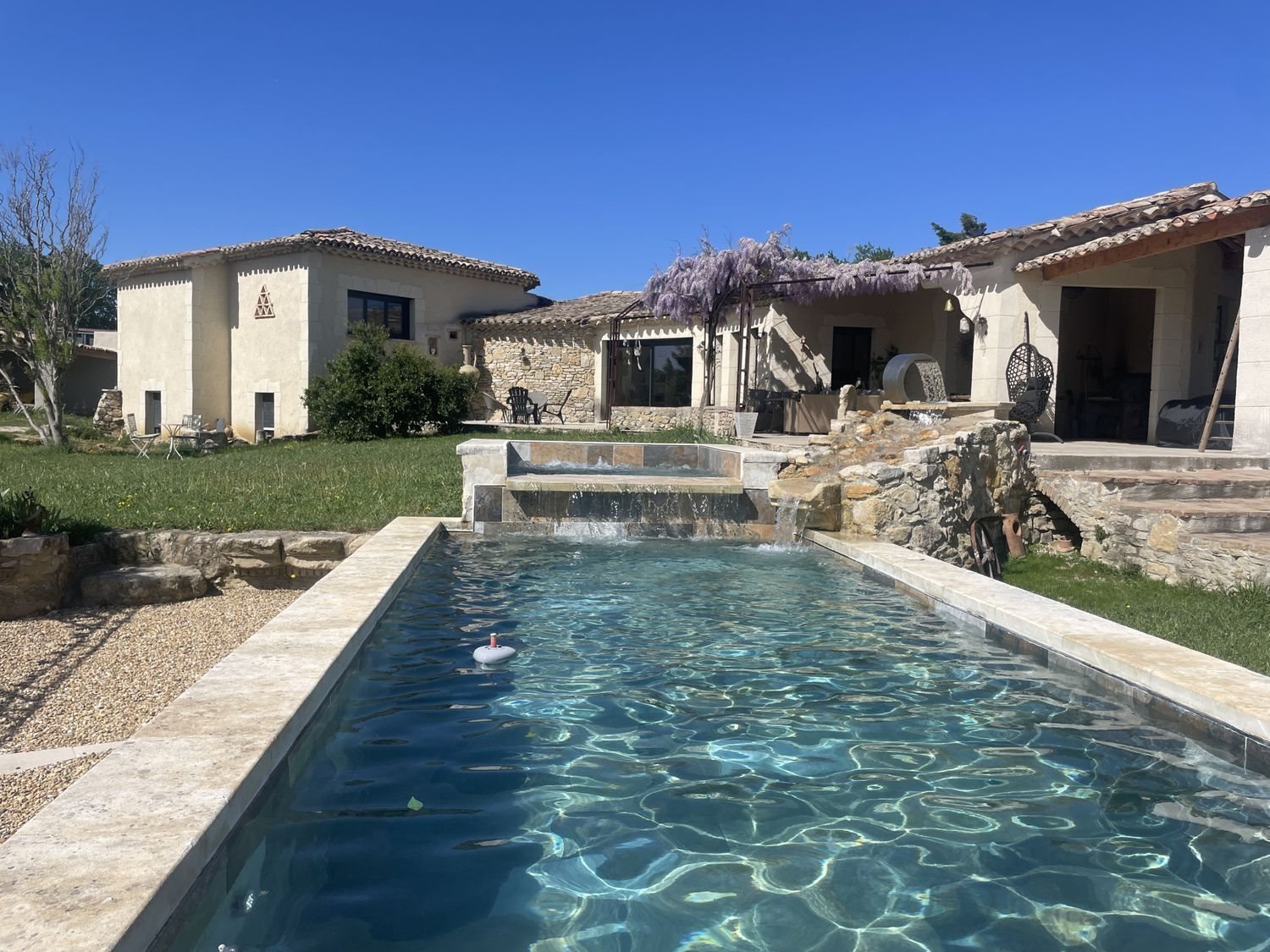 Maison à vendre, 181m², Sainte-Cécile-les-Vignes