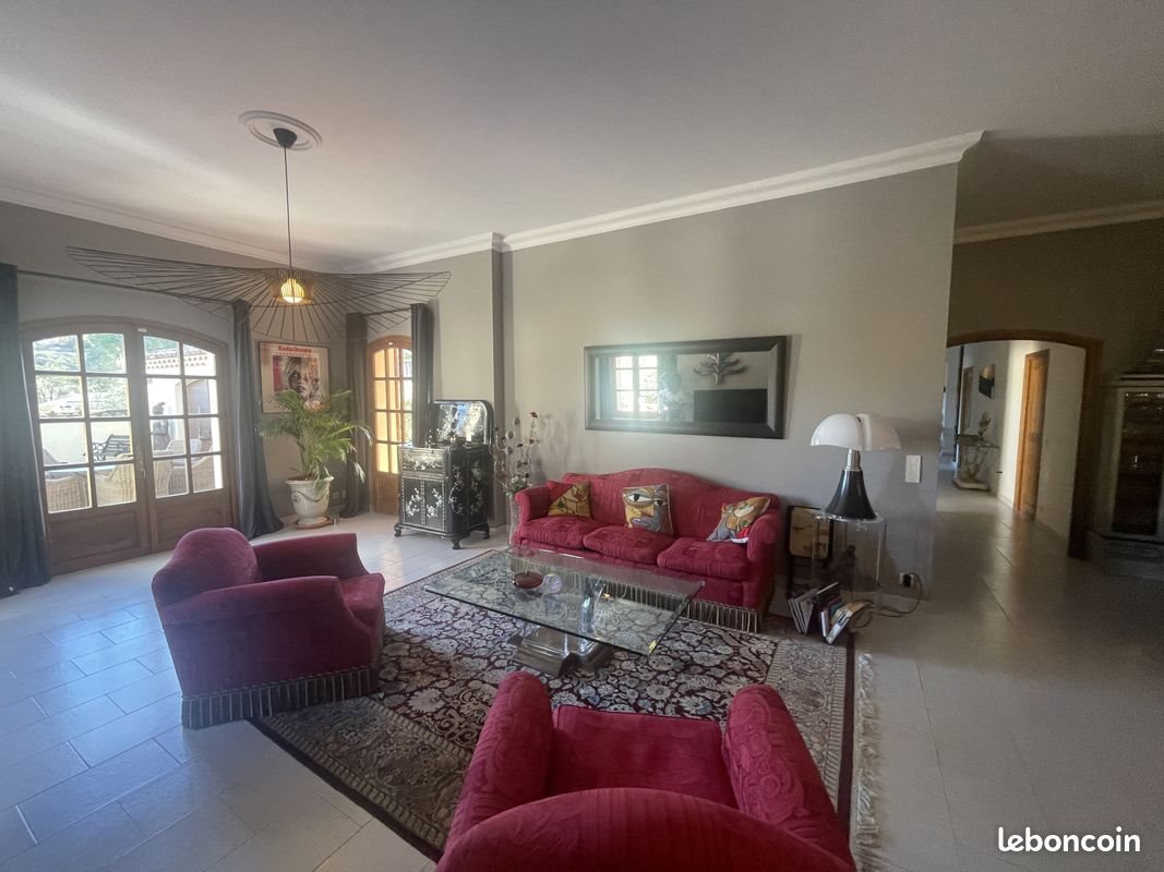Maison à vendre, 240m², Vaison-la-Romaine