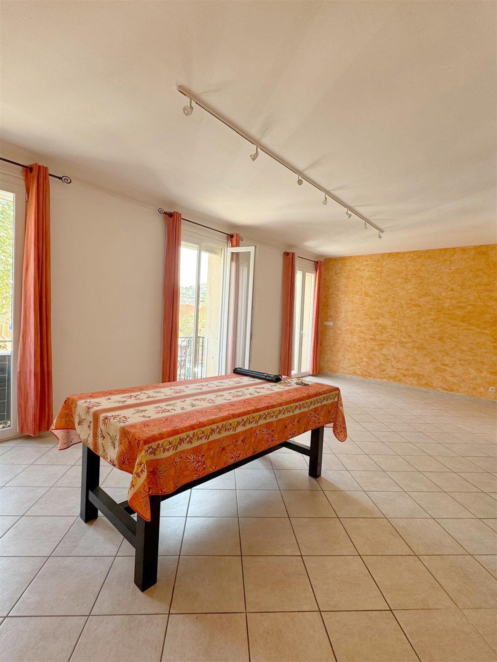 Appartement à vendre, 73m², Port-Vendres