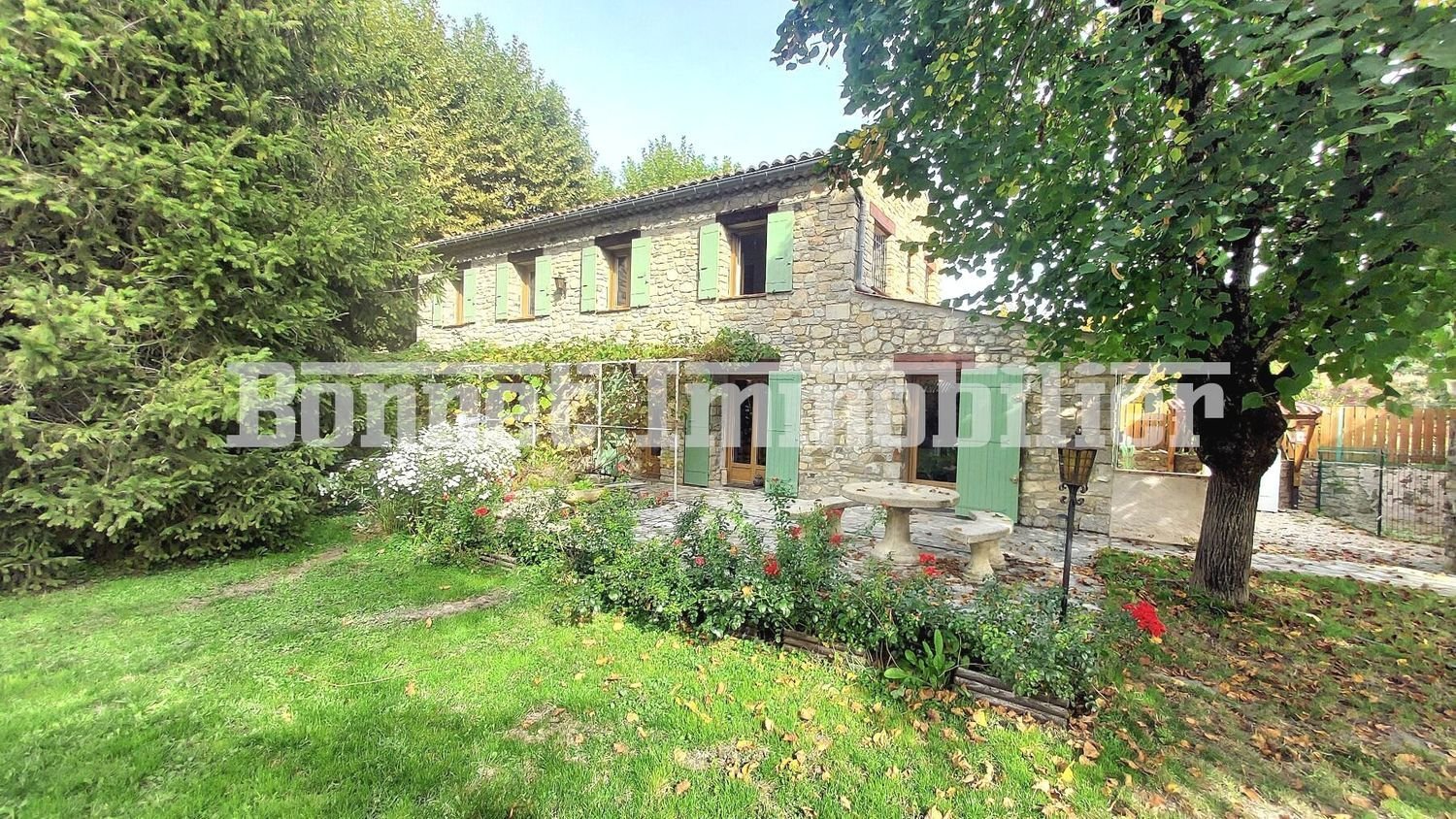 Maison à vendre, 135m², Sainte-Jalle